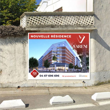 Panneau publicitaire - VARENI
